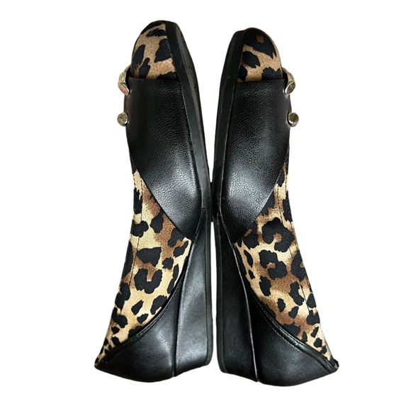 Abella Fina Wedge Pump‎ Women’s 7.5 Leopard Print True Comfort Brown Black - Picture 6 of 9